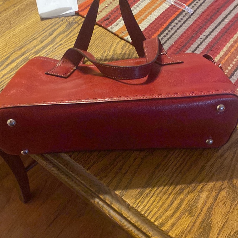 COPY - Medium Fossil Red Shoulder Bag with Smooth Leather Finish - Picture 6 of 11
